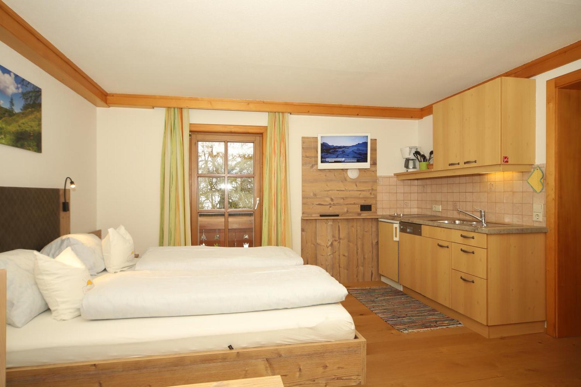 Linarhof Apartment Urlaub Am Bio Bauernhof Haus im Ennstal Εξωτερικό φωτογραφία