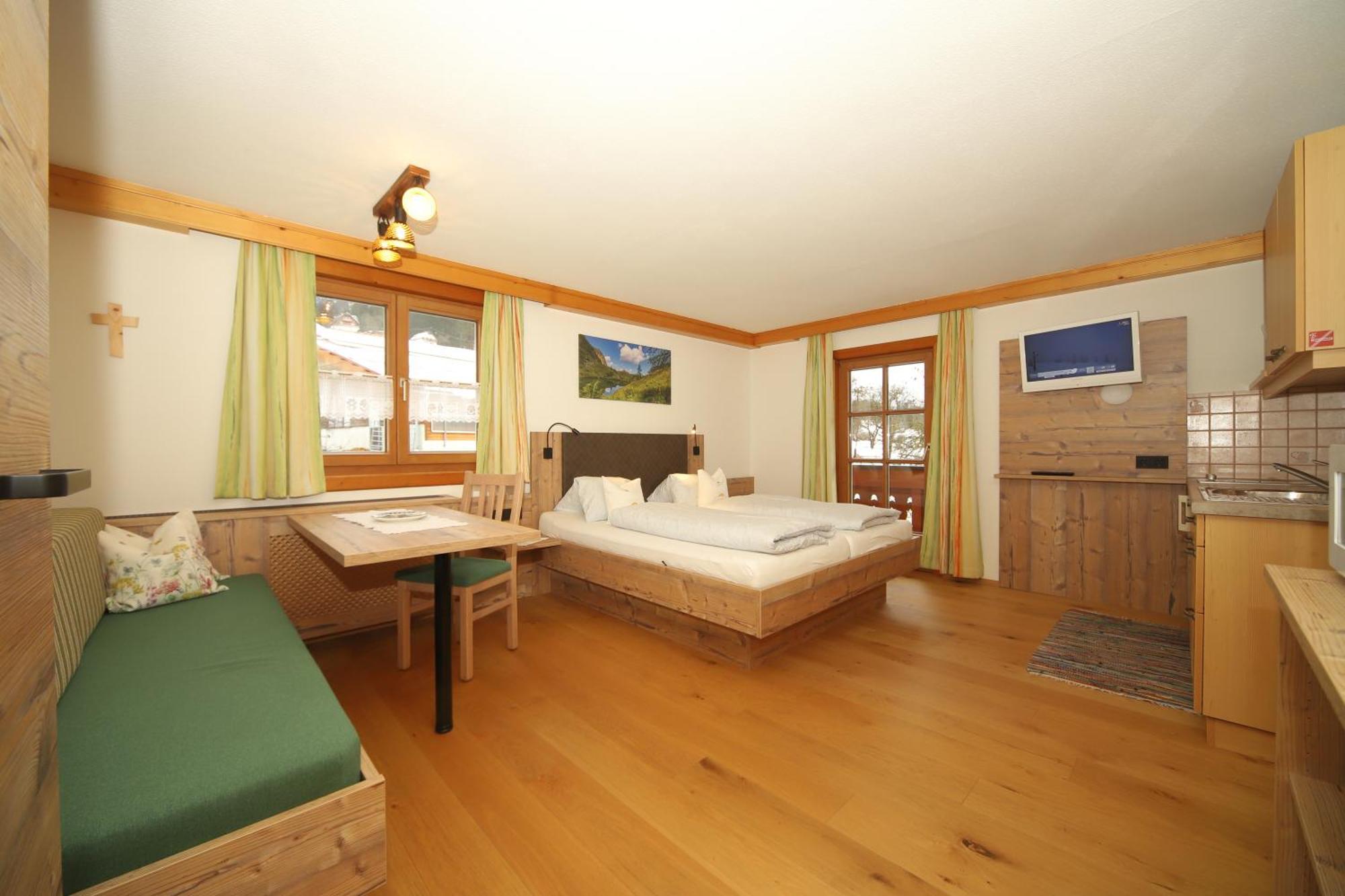 Linarhof Apartment Urlaub Am Bio Bauernhof Haus im Ennstal Εξωτερικό φωτογραφία