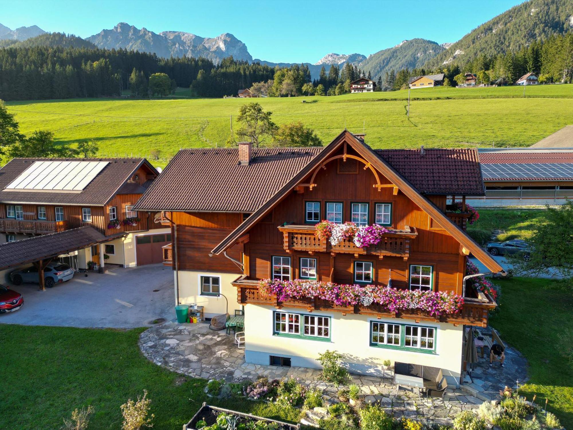 Linarhof Apartment Urlaub Am Bio Bauernhof Haus im Ennstal Εξωτερικό φωτογραφία